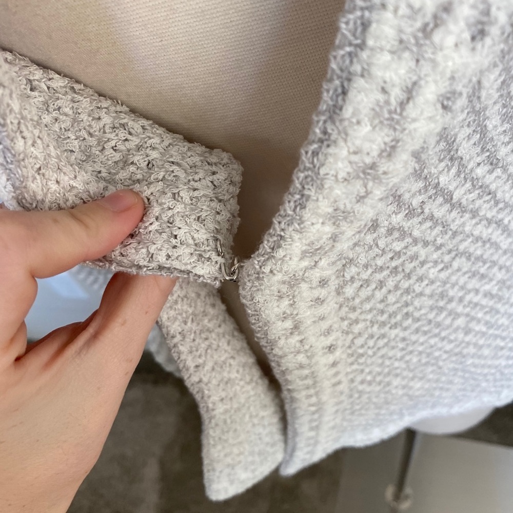 AMINA RUBINACCI
Cardigan In Grey - Picture 4 of 12